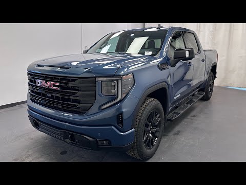 2026 GMC Sierra 1500 Crew Cab Short Box 4-Wheel Drive Elevation in Blue for sale at Davis GMC Buick Lethbridge in Lethbridge, AB