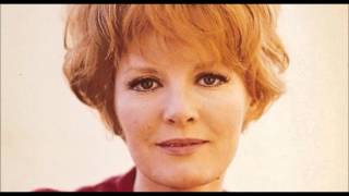 Petula Clark - There&#39;s A Small Hotel (Rodgers - Hart)
