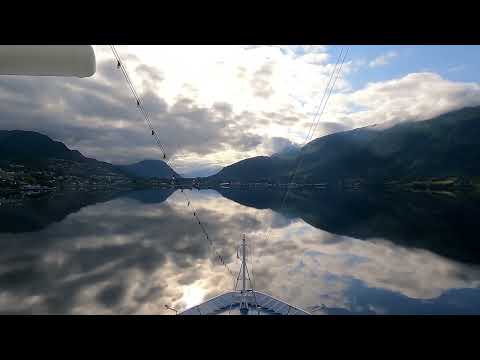 Cruising Norwegian Fjords - Approach to Nordflordeid