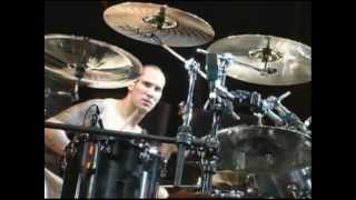 Godsmack-Drum Battle,Keep Away,Stress live(2002)