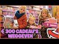 €300,- KERST CADEAUS WEGGEVEN AAN JULLiE ? | Bellinga Vlog #2683