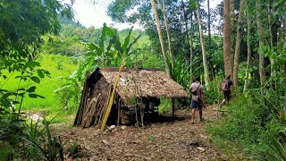 Download lagu Suku Dayak || Kehidupan Berburu di Hutan Kalimantan #3 mp3