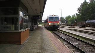preview picture of video 'ÖBB 5047 81-4 Ried im Innkreis [6.7.2009]'
