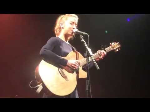 Emilie Gassin L'Européen Paris 29 avril 2015 Freed From Desire