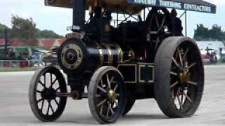 preview picture of video 'Burrel Traction Engine No.3121 Keeling'