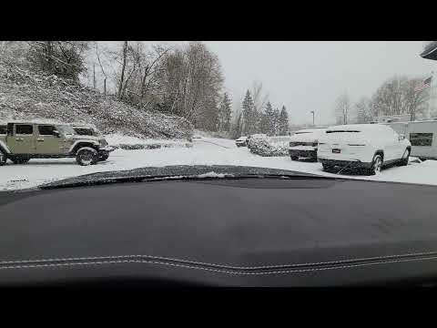 Is the New Grand Cherokee L any Good in Snow???