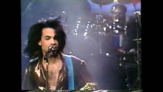 Prince playing Electric Chair on SNL&#39;s 15th Anniversary 1989