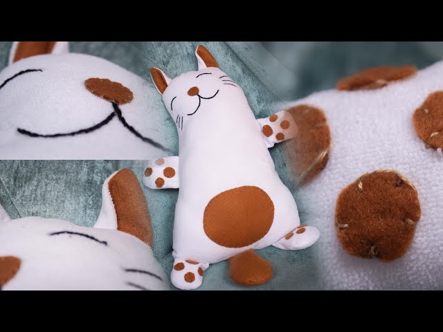 Vídeo relacionado con Cojin personalizado con nombre. Cojín con Dibujo de Gato Jiji Anime. Cojines Cama con Relleno Incluido 45X45. Regalos Frikis Mujer. Regalos para Amantes de los Gatos. Cojin Niña. Cojín Peluche Rosa