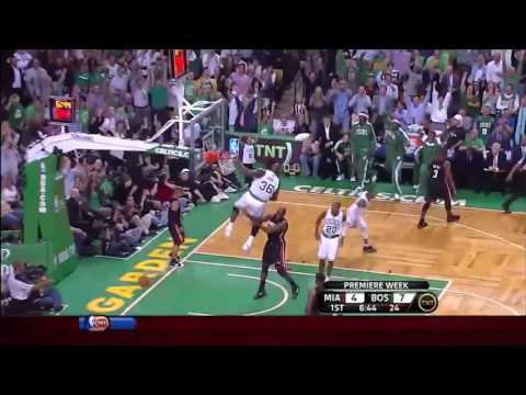 Throwback: Shaquille O'Neal welcomes fans in Boston with powerful dunk (10/26/2010)