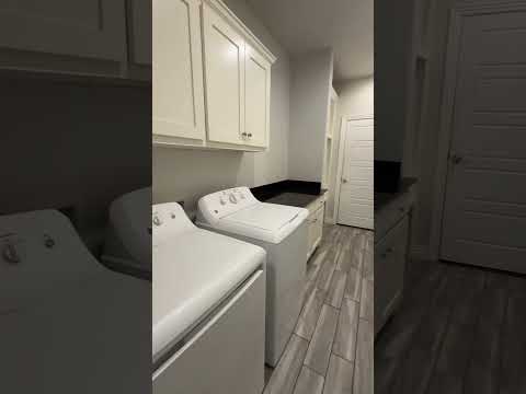 Upscale 4 Bed, 2.5 Bath Available in Fayetteville! property video