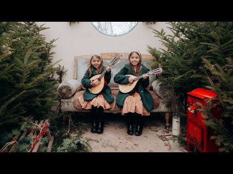 Mi-e inima o iesle prea smerită - Surorile Mandici Emma și Anna