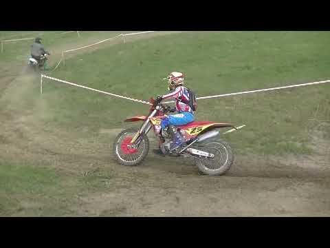 JAK SKOCZYŁEM TO CHYBA ZŁOMOŁEM OBIE NOGI - Cross Country Krzepice 2022