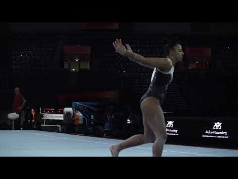 Becky Downie GBR FX - 2019 World Championships in Stuttgart