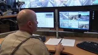 DPS Officers in Traffic Operations Center