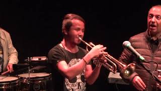 El Carretero tema improvisado por músicos homenajeados Salsa al Parque 20 Años