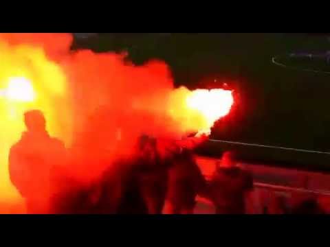 sfeeractie bij kampioenswedstrijd sv top