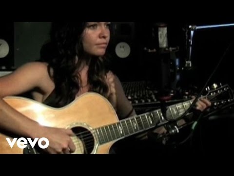 Erin McCarley - Pitter-Pat ft. KS Rhoads