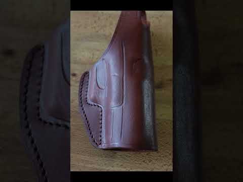 How To  Wear a 1791 Gunleather 3-Way Holster