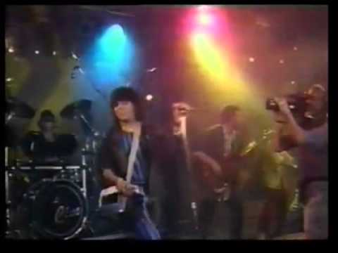 The Clue - Game of Love (LIVE!)