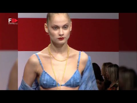 YOU YOUNG by COVERI Fall Winter 2001 2002 Milan - Fashion Channel