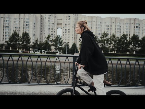 sunny day, sunny day - dasloe ft. Adelyn Paik | Uplifting K-pop Anthem | @musicmuvez