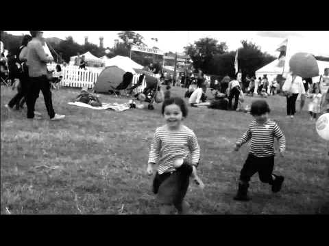 AIR GUITAR - A SILLY SILENT - BIG FEASTIVAL 29TH AUG 2015