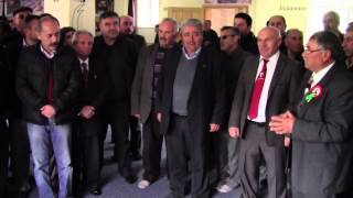 HİSARCIK ŞEYHLER KÖY CEM EVİNDE DEDE RAMAZAN TÜRK KAYMAKAM FETHİ SAVRAN'A BİLGİ 