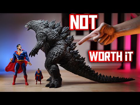 This Godzilla x Superman Figure Set is pretty Disappointing - Shooting & Reviewing