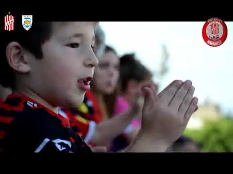 "Hinchada de San Martín de Tucumán - Aliento contra Atlético Rafaela" Barra: La Banda del Camion &bull; Club: San Martín de Tucumán