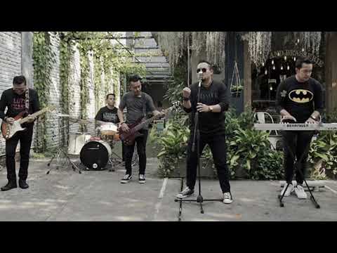 Real Anima - Ada Aku Yang Mencintaimu Video Lirik