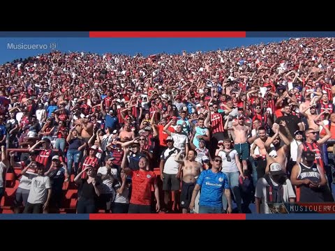 "San Lorenzo 2-0 Patronato Dejando todo por esos colores..." Barra: La Gloriosa Butteler &bull; Club: San Lorenzo