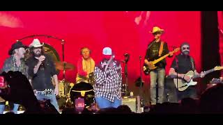BROOKS &amp; DUNN  - Little Miss Honky Tonk ( Live Montreal 2024 )