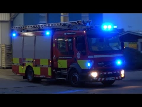 *GERMAN TWO TONES* Rhyl Pump Turnout - North Wales Fire And Rescue Service