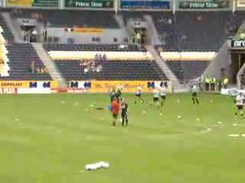 Antwerpfans in the KC Stadium