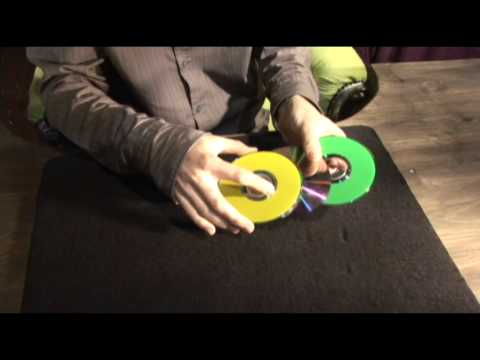 Voir la vidéo de Color changing CDs