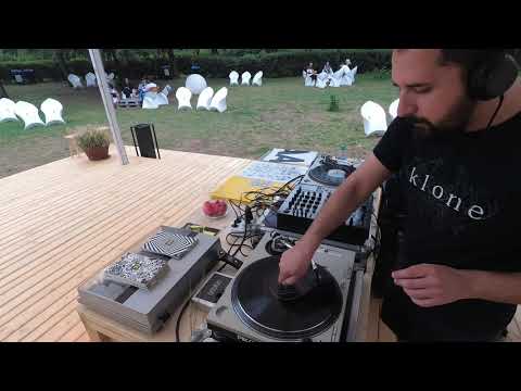 Julian M @ EC Garden hosted by Electric Castle 2020 - Housemusic Vinyl Mix - Deep & Funky House