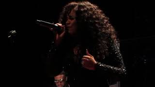 Shanice - Turn Down The Lights (Live)