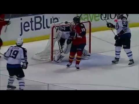TOMAS KOPECKY scores from a sharp angle