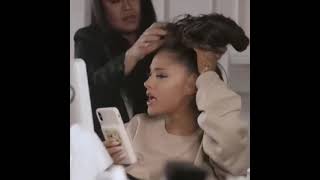 Ariana Grande wearing her ponytail / credit to sassyarivideos