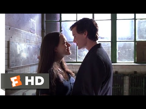 kat dennings kissing scene Watch HD Mp4 Videos Download Free