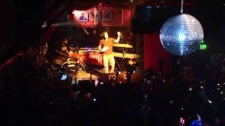 Black Milk - Closed Chapter - Live in San Jose