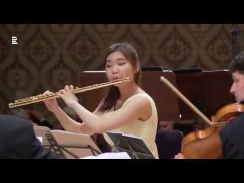 download lagu mp3 mp4 Prague Flute Competition, download lagu Prague Flute Competition gratis, unduh video klip Download Prague Flute Competition Mp3 dan Mp4 Viral Gratis
