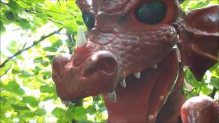 preview picture of video 'The Fantasyland Dragon at Blackgang Chine, 26th August 2013'