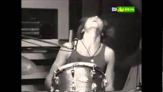 Formula 3  Eppur mi son scordato di te (live con Mia Martini che fa il girotondo)