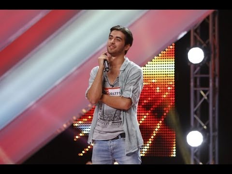 Sorin Bumbaru a cantat doua melodii de succes, "Wicked Game" si "Kiss", la preselectiile X Factor