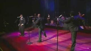 Boyz II Men - It&#39;s the Same Old Song  / Reach Out I&#39;ll Be There (live)