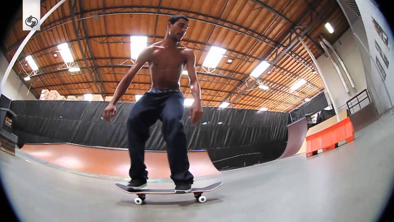 Silver Trucks: Tiago Lemos Team Park