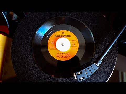 Cookin' On 3 Burners - The World is Cold feat. Mantra & Jane Tyrrell - 7" Version