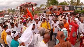 Main Rasiya Ki Rasili Ban Jaungi Hare Krishna Dind