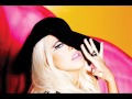 Christina Aguilera - Keeps gettin better ...